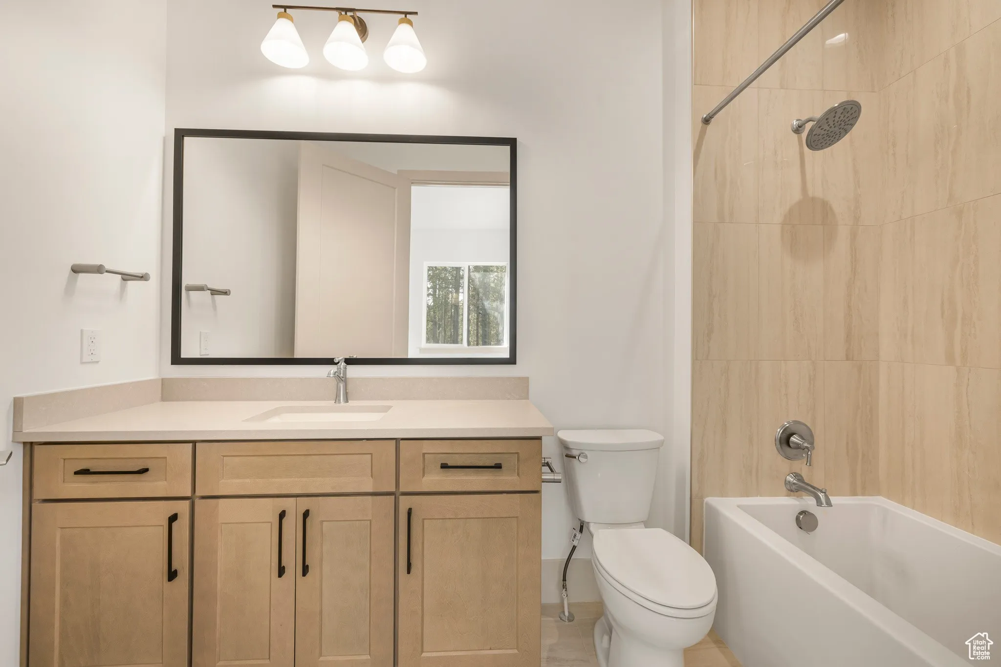 Whispering Pines cabin by Slate Building Co.