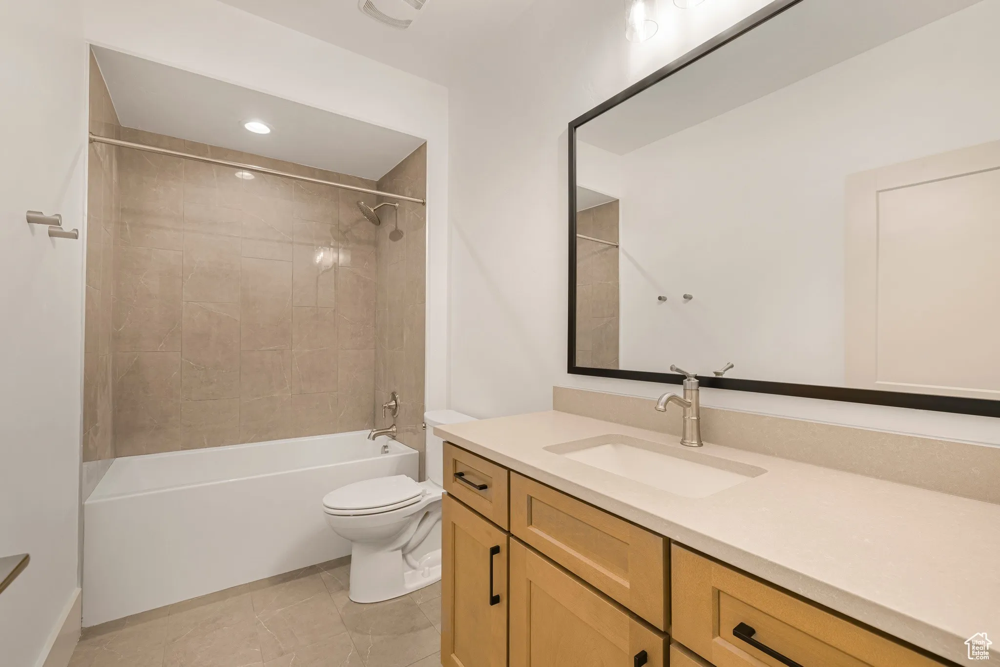 Whispering Pines cabin by Slate Building Co.